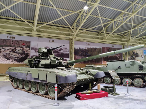 Vì sao xe tăng T-90S của Việt Nam 