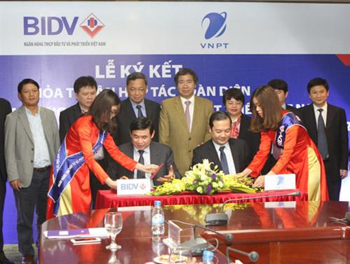 BIDV sẽ “bơm” 25.000 tỷ đồng hậu thuẫn cho các dự án của VNPT