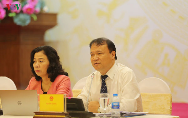 Khaisilk đã bị khởi tố vì bán hàng “đội lốt” thương hiệu Việt Nam