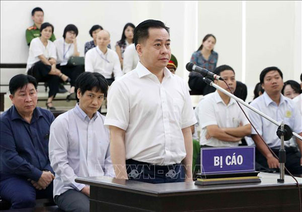 Xét xử phúc thẩm vụ án Phan Văn Anh Vũ và 4 cựu cán bộ công an