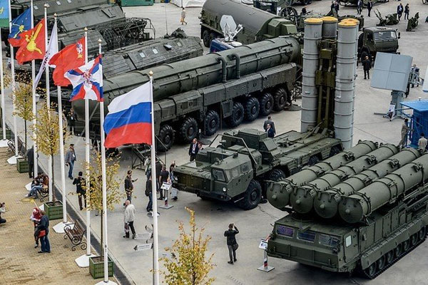 Nga: Xuất khẩu vũ khí thêm được 8,5 tỷ USD