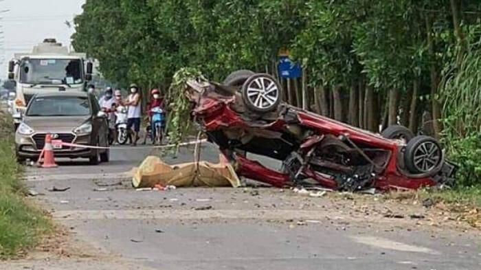 Tai nạn kinh hoàng ở Bắc Ninh: Xe con bị vò nát, 3 người chết