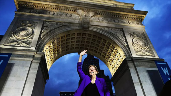 Bầu cử Tổng thống Mỹ 2020: Bà Elizabeth Warren bứt phá lên vị trí dẫn đầu ứng viên đảng Dân chủ