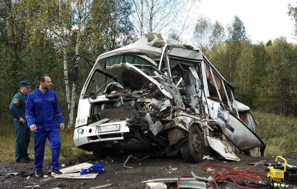 Nga: Tai nạn giao thông nghiêm trọng làm bảy người chết