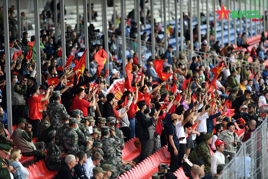 ''Tự hào thay truyền thống lính xe tăng!''