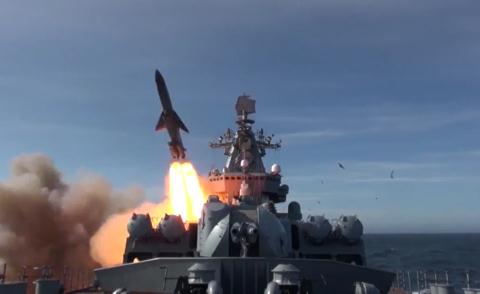 Xem tên lửa 'bất bại' Nga diệt mục tiêu