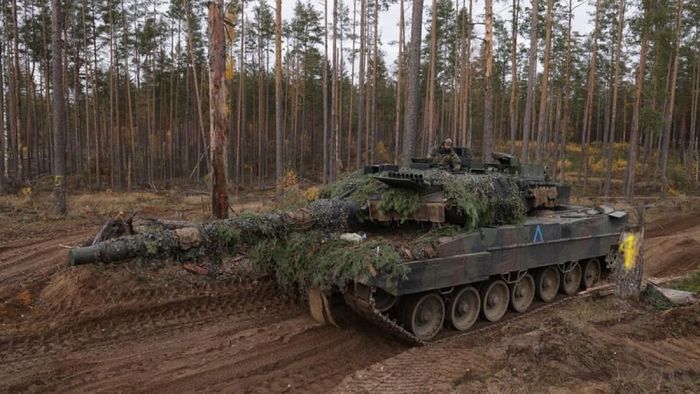 Các quốc gia Baltic kêu gọi Đức đưa xe tăng Leopard tới Ukraine