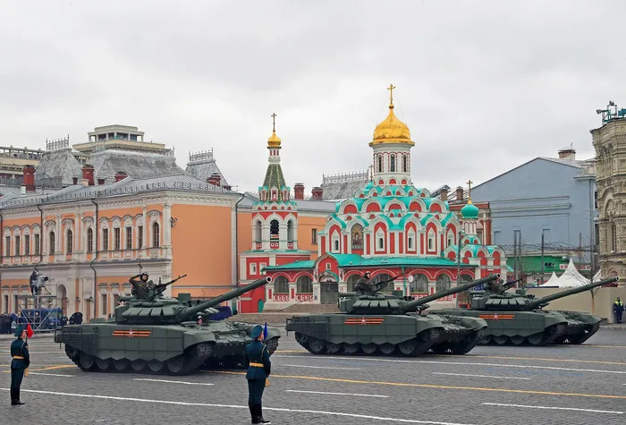 Lộ diện vũ khí hiện đại của Nga tại lễ duyệt binh Ngày Chiến thắng