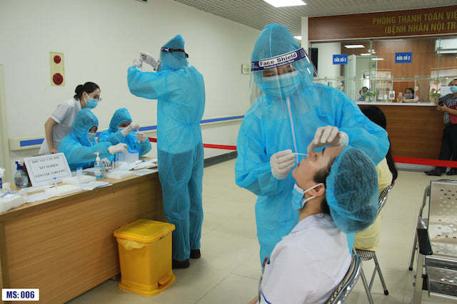 Trưa 13/9, Hà Nội thêm 15 ca mắc Covid-19, Thanh Xuân có 6 trường hợp
