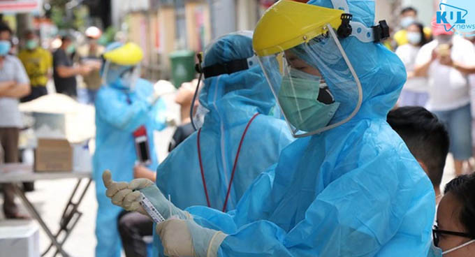Hà Nội bắt đầu xét nghiệm 4.000 người nguy cơ cao nhiễm Covid-19