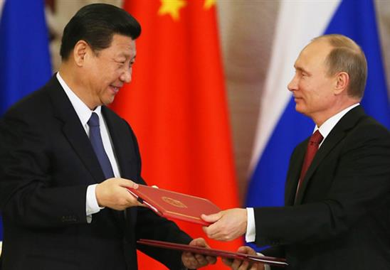 Mỹ sai lầm “đẩy” Trung-Nga xích lại gần nhau