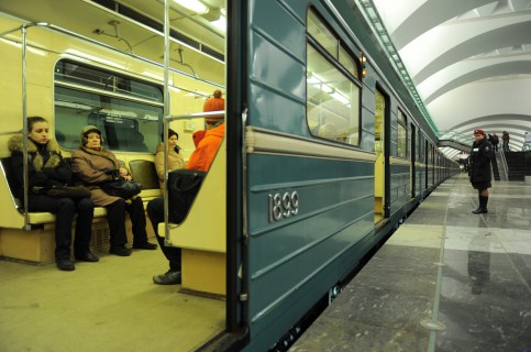 Moskva: Đoạn đường tàu điện ngầm màu xanh tạm ngưng hoạt động do sự cố kỹ thuật