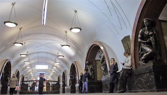 Moskva: 7 khách TQ bị té trên thang cuốn trong ga tàu điện ngầm