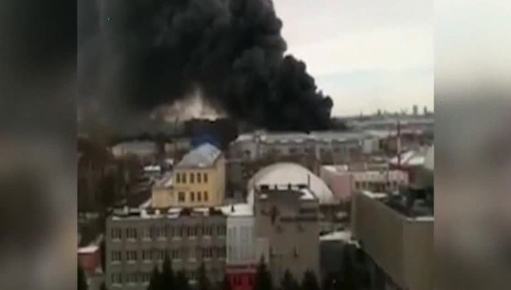 Kazan: Cháy chợ Admiral (11/3/2015)
