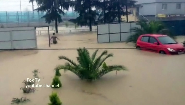 Nga: Thành phố Sochi ban bố tình trạng khẩn cấp do mưa lũ kéo dài