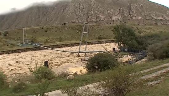 Lở đất khiến hơn 500 du khách mắc kẹt ở Nga