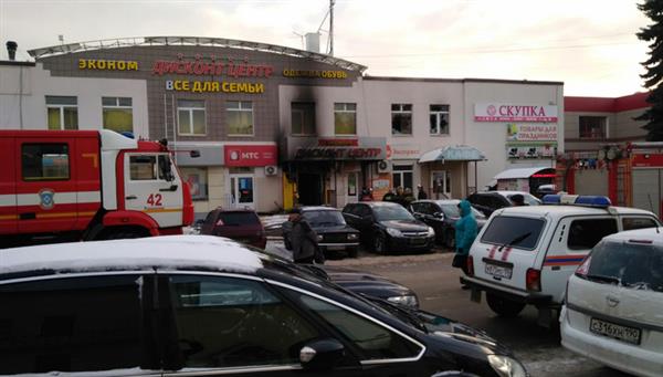 Cháy trung tâm mua sắm nhỏ ở ngoại ô Moskva, 3 người thiệt mạng