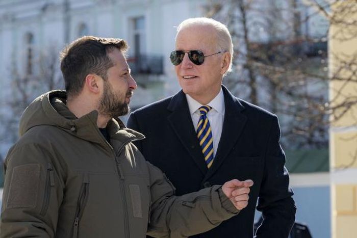 Tổng thống Zelensky gửi thông điệp tới Tổng thống Biden