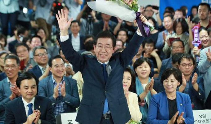 Thị trưởng Seoul qua đời sau bê bối - góc tối sau ánh hào quang?